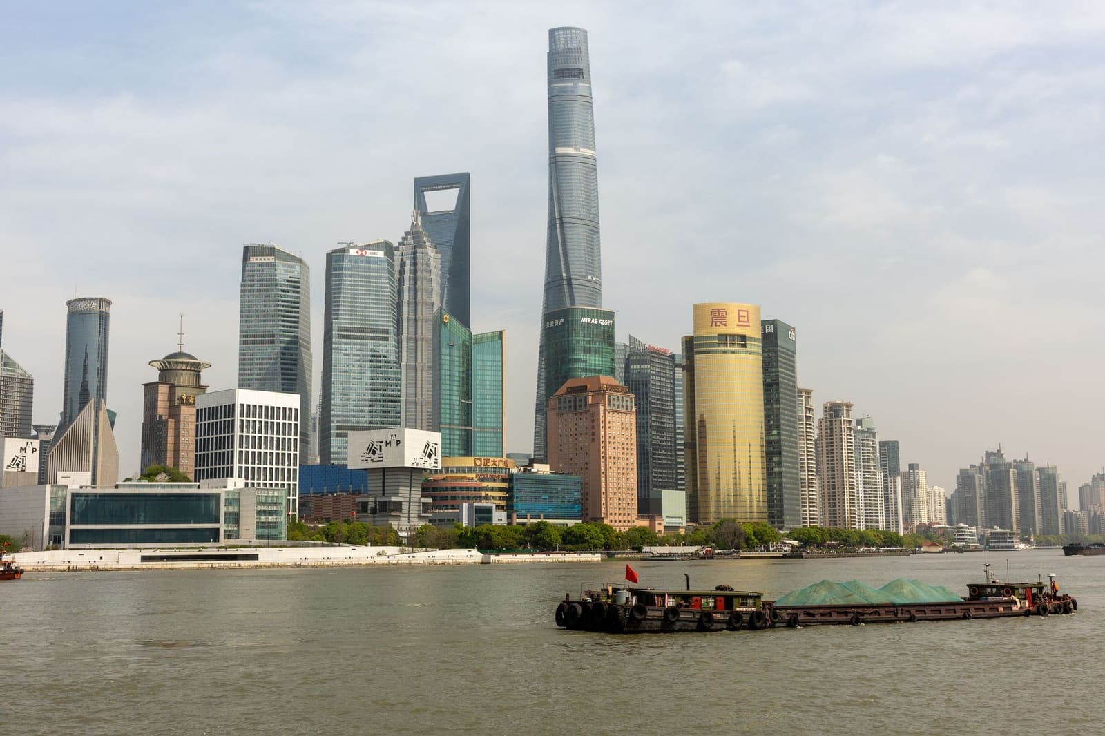 Šangaj i Lujiazui, poslovni gradovi u Kini